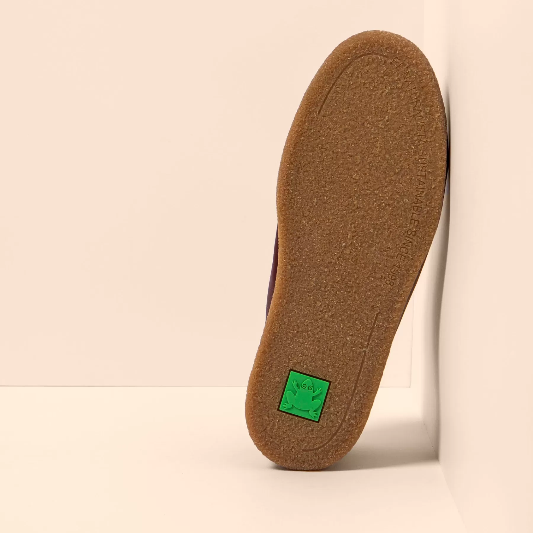 geo_42-2.webp El Naturalista 5842 Geo Hot