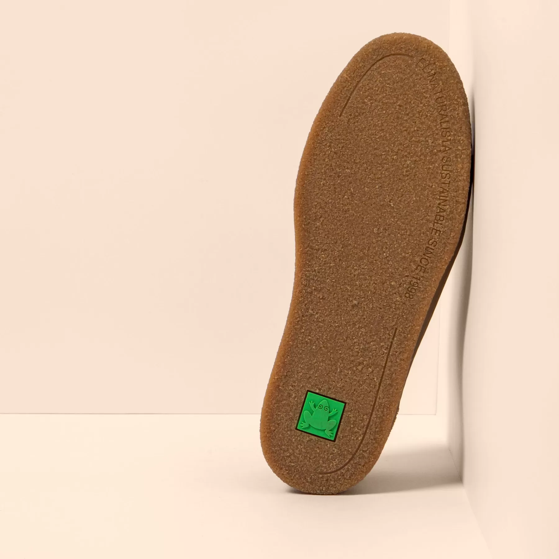 geo_52-1.webp El Naturalista 5842 Geo Hot