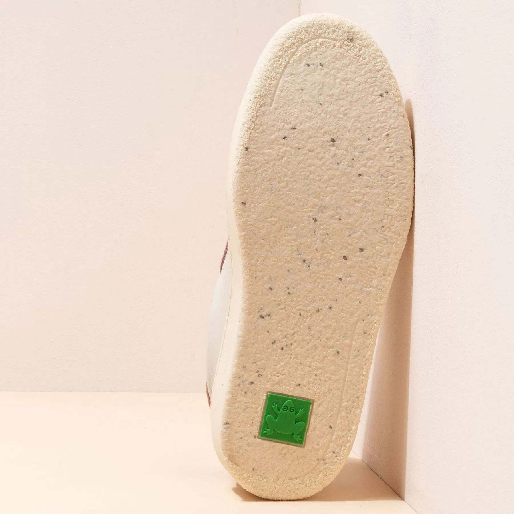 geo_7-3.webp El Naturalista 5842 Geo Hot