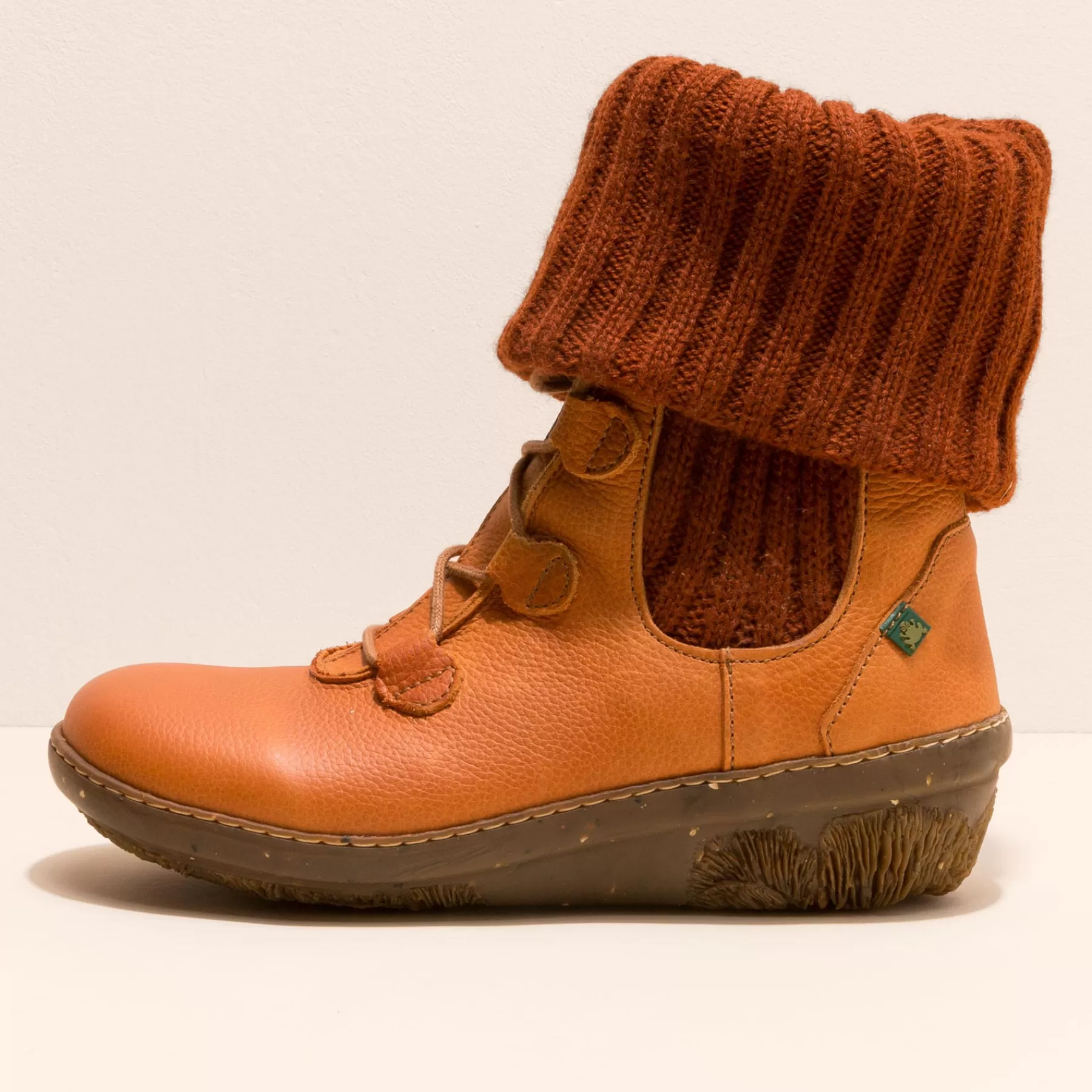 El Naturalista N381 Schimmel Graanhenna Fashion