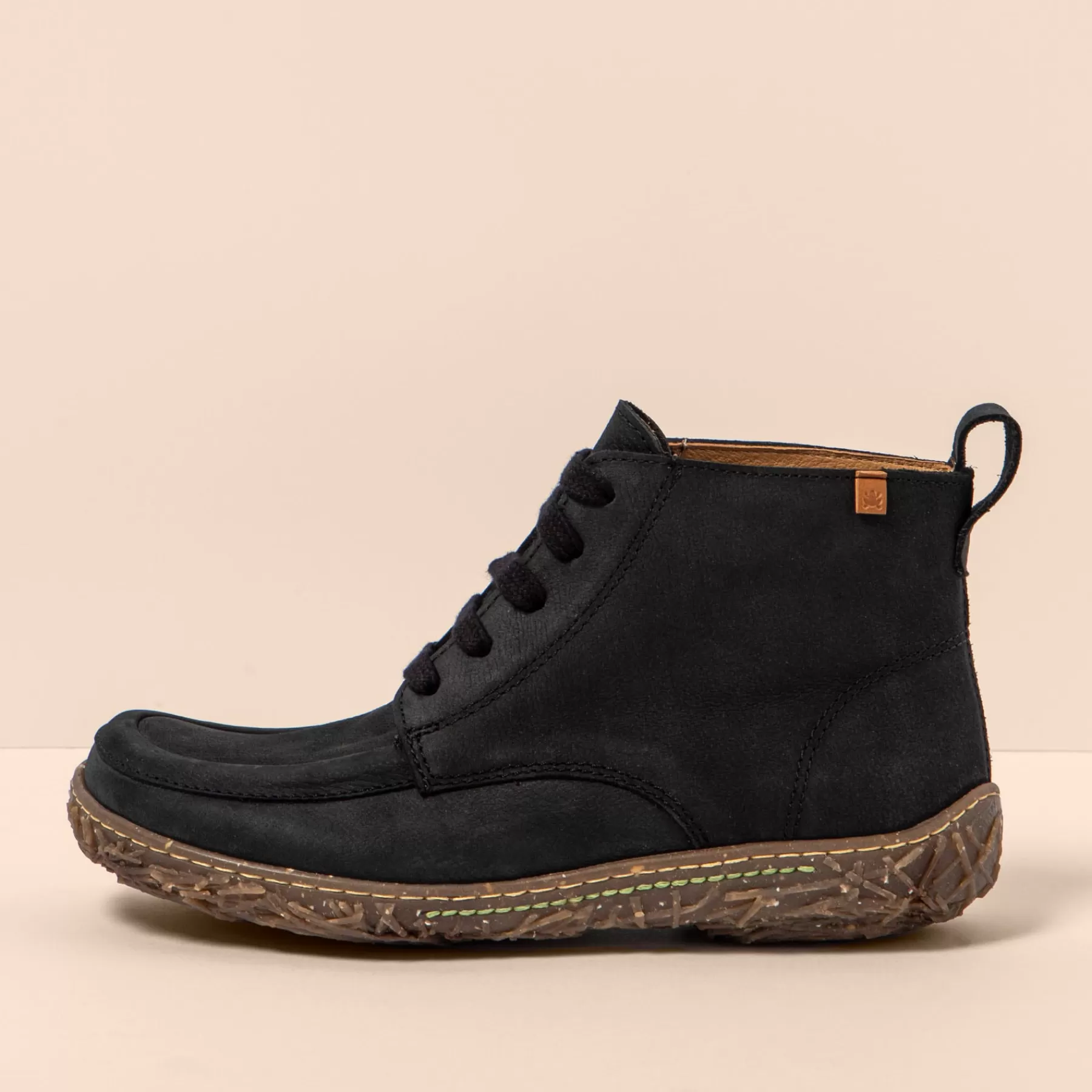 El Naturalista 5453 Nido Hot