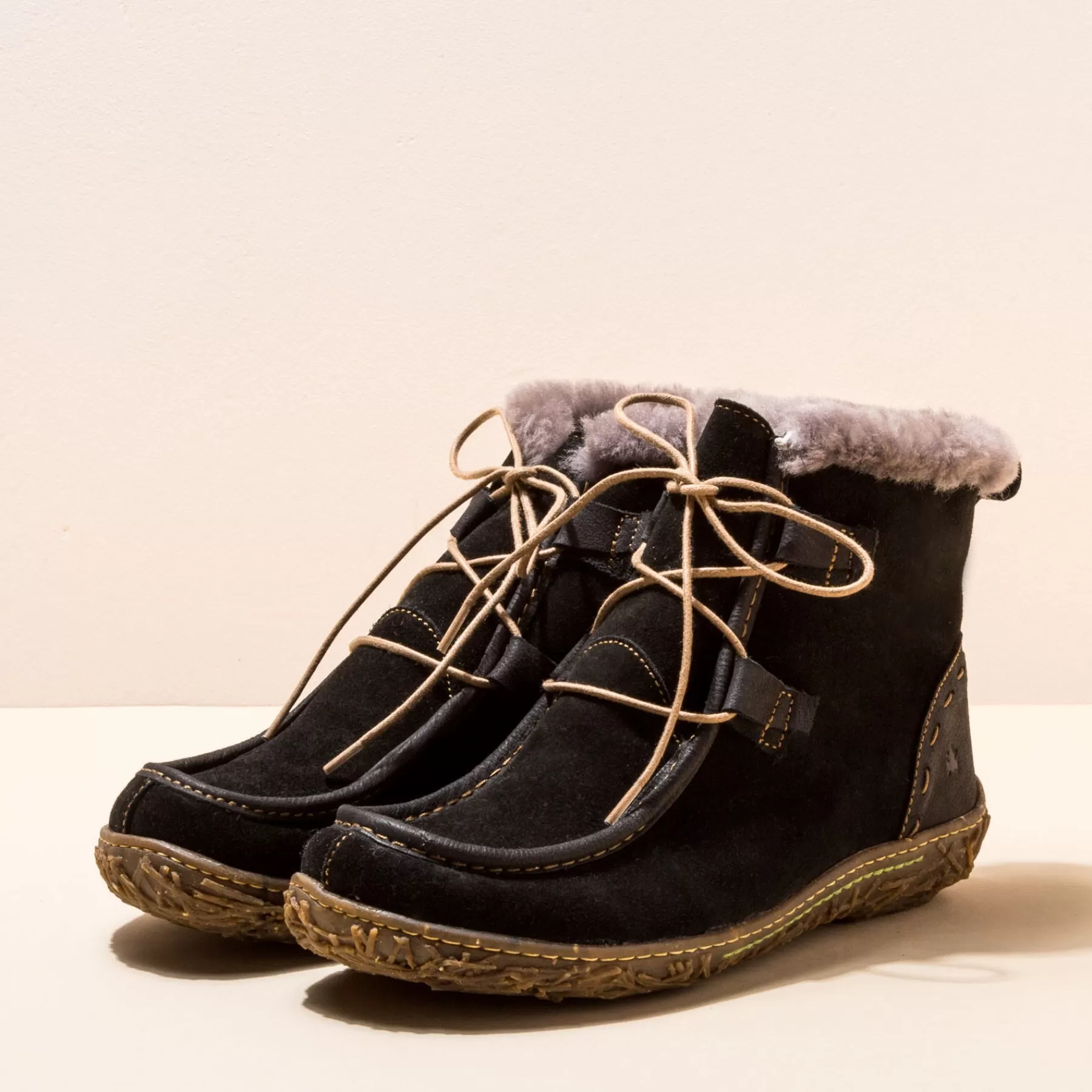 El Naturalista 5449 Nido Online