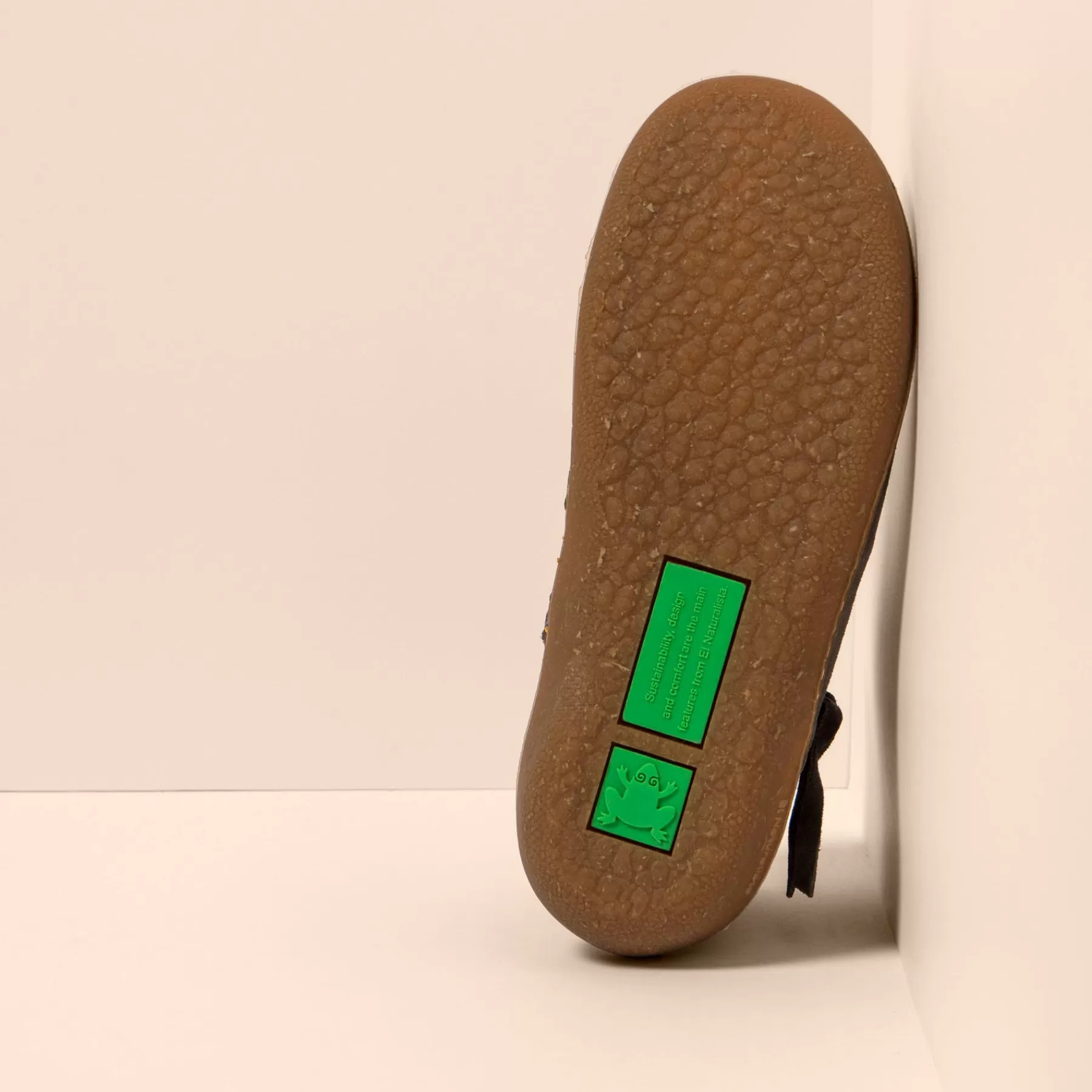 pawikan_12-3.webp El Naturalista 5774 Pawikan Shop