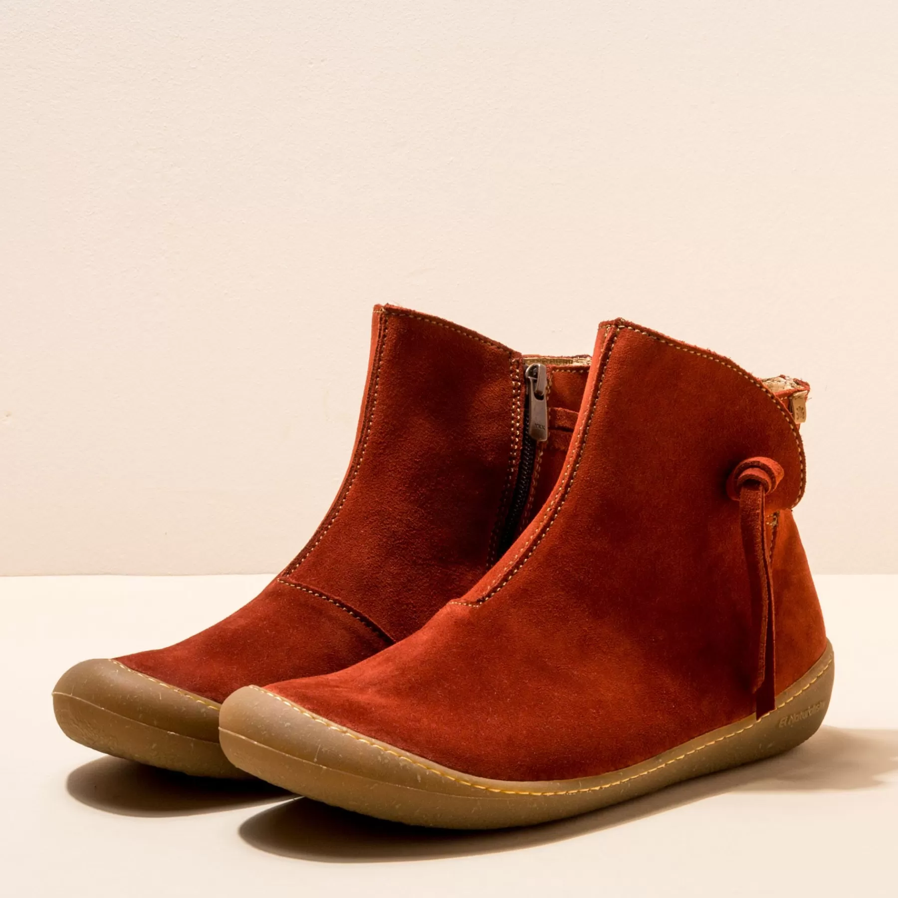 pawikan_6-5.webp El Naturalista 5774 Pawikan Shop