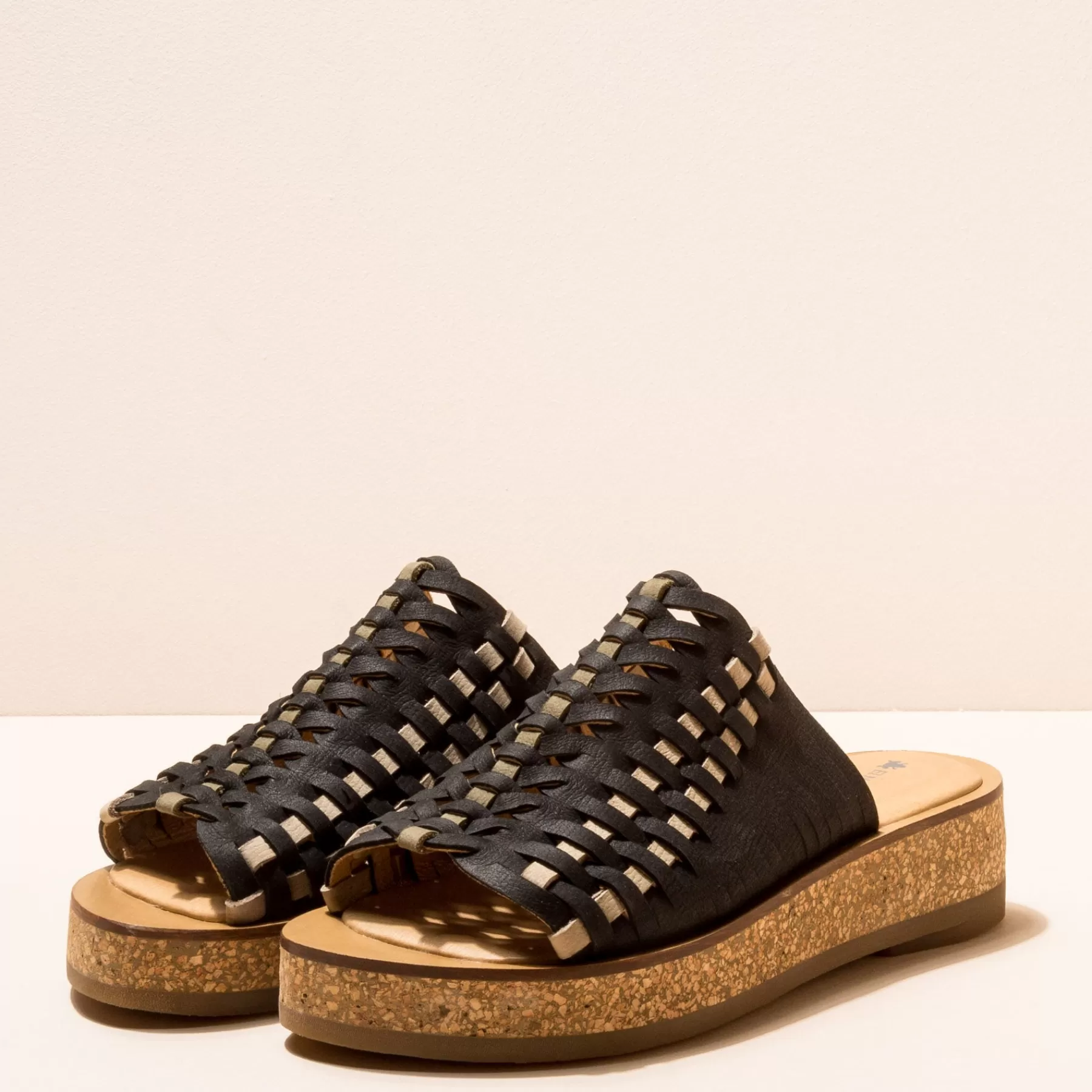 El Naturalista 5593 Tulbend Aangenaam Zwart Flash Sale